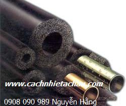 ong cao su cach nhiet lanh superlon employee photograph